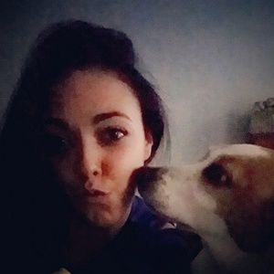 Meet your Posher, Lauren 0